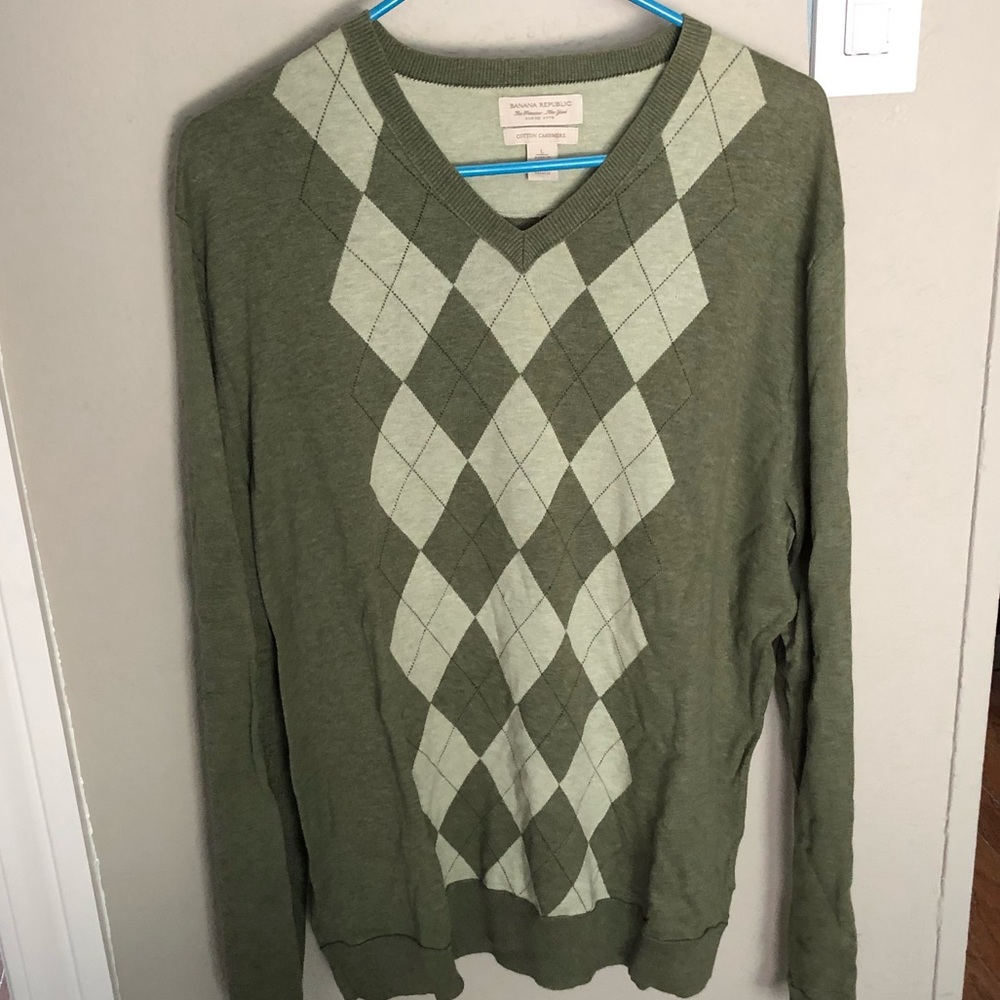 Banana Republic green argyle cotton cashmere V- neck, L